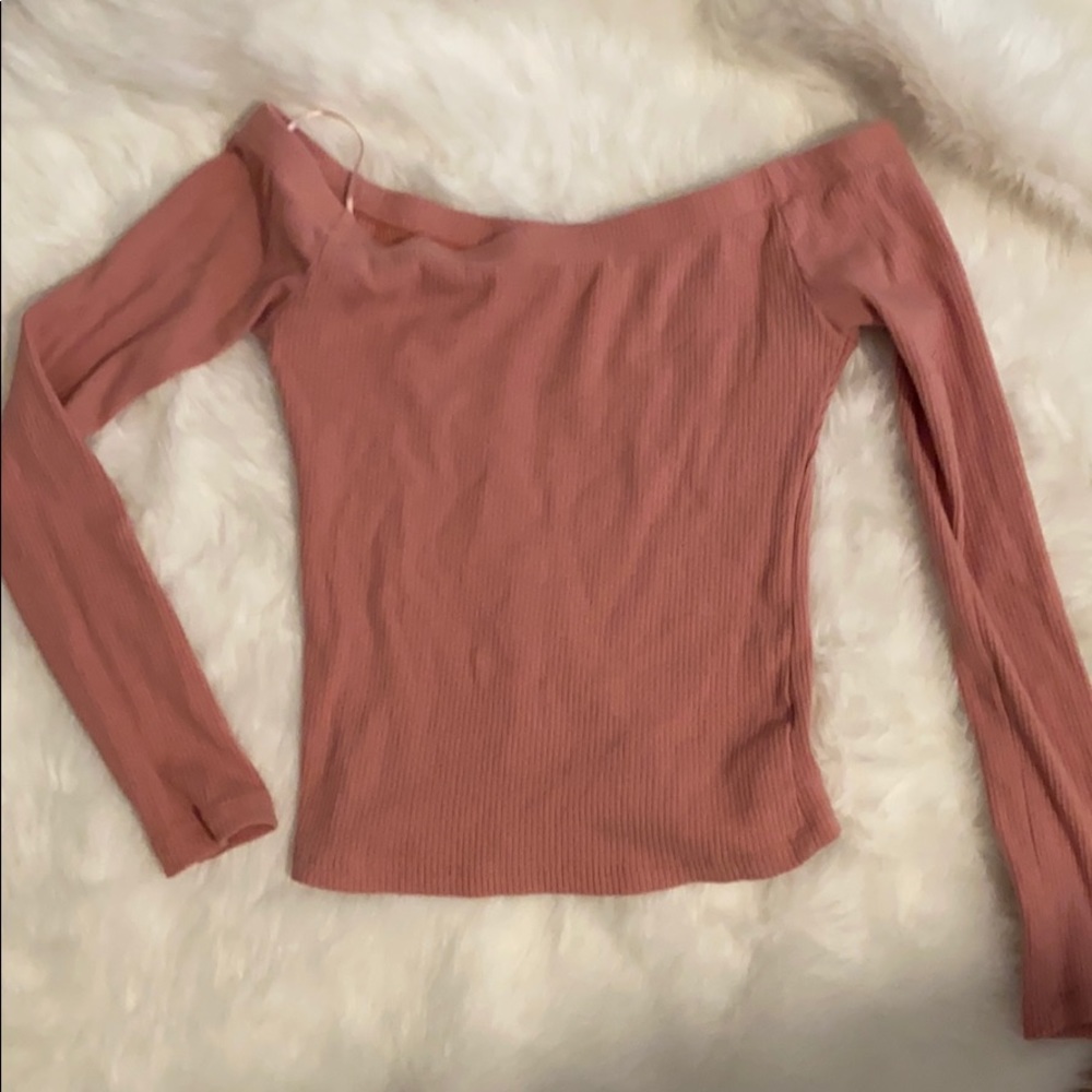 Cold Shoulder shirt